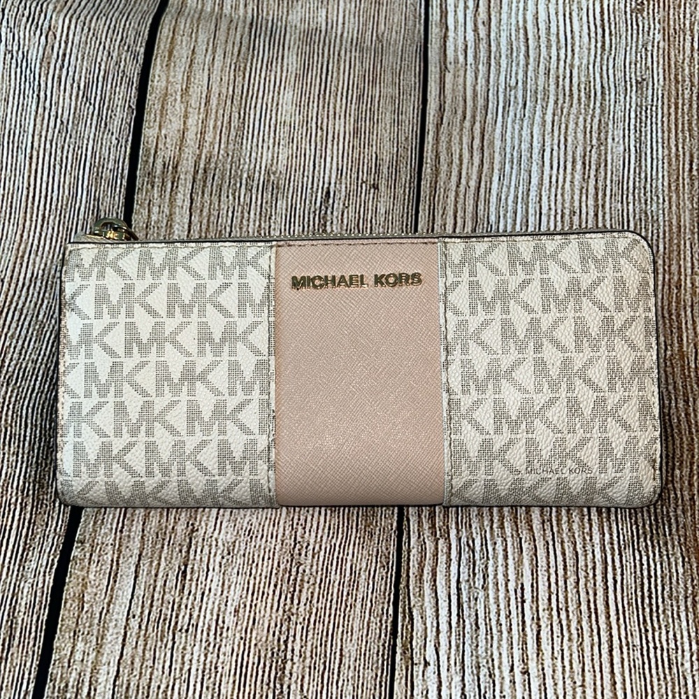 New Michael Kors Monogrammed Travel Center Stripe Wallet Tan and Cream MK